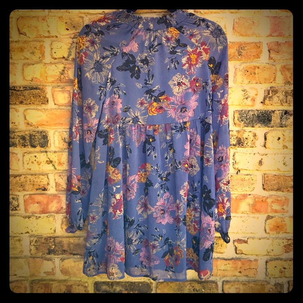 ✨NEVER WORN✨- Wonderly Floral Mini Dress